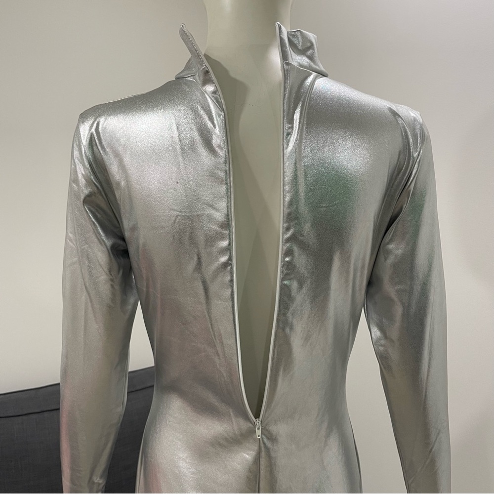Elegant Silver Women's Metallic Bodysuit - Picture 6 of 16